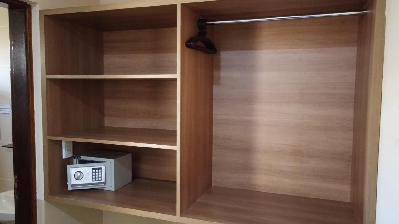 Pousada Kaluana Olímpia Buitenkant foto